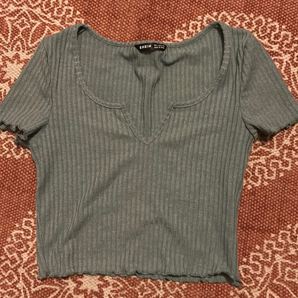 Cropped t shirt from Shein size S